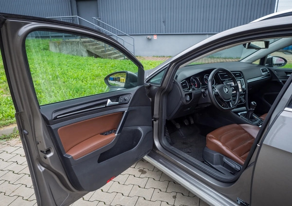 Volkswagen Golf cena 49900 przebieg: 235000, rok produkcji 2014 z Głogów małe 781